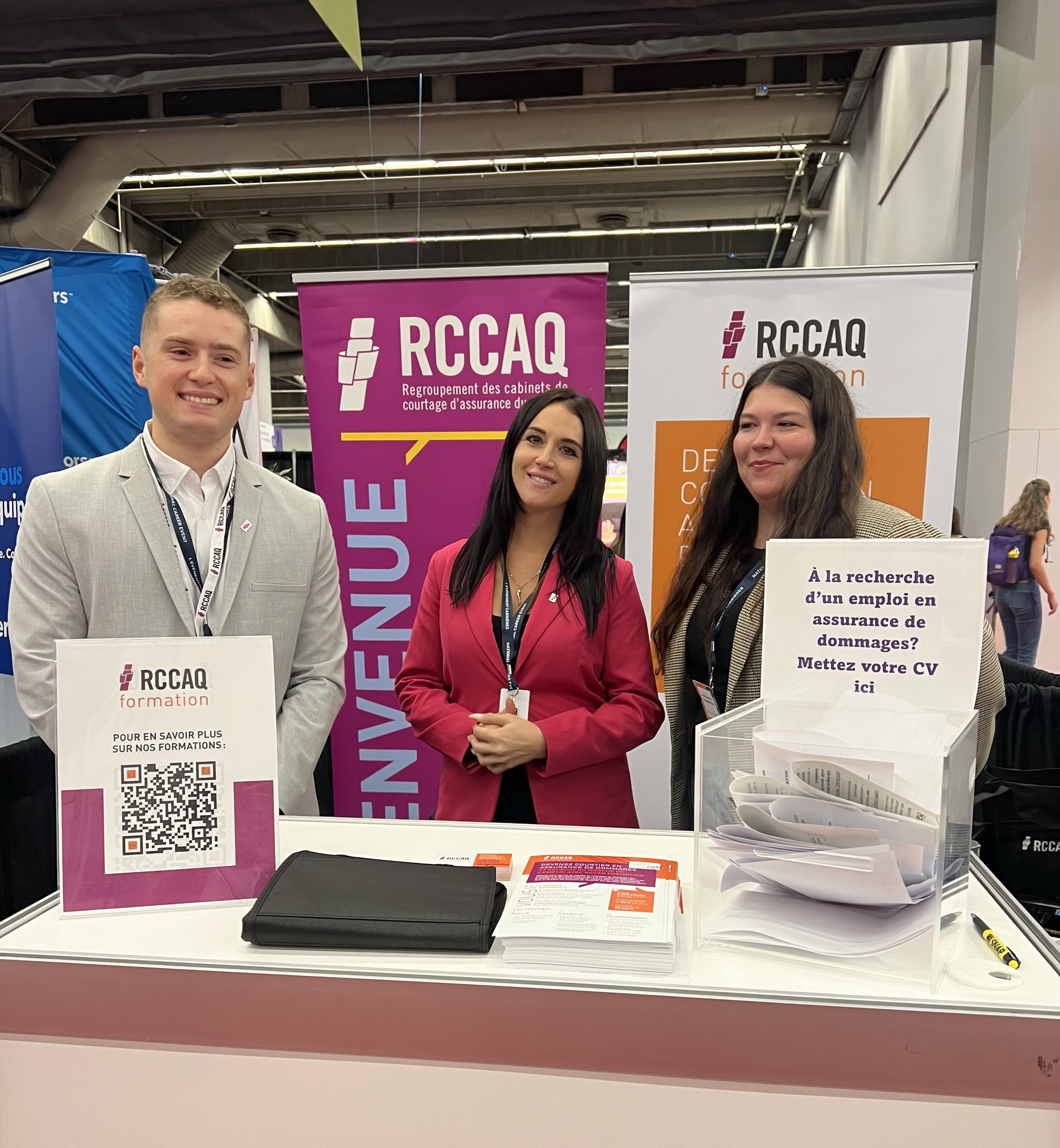 Informateur/Salon de l'emploi 3